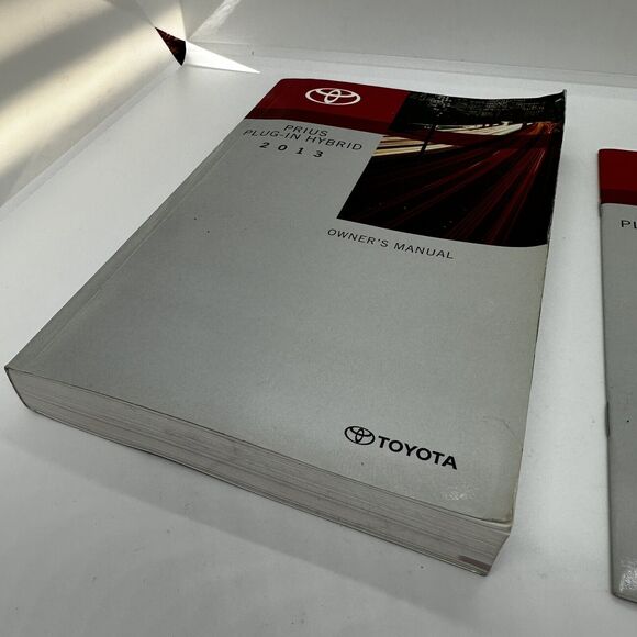 2013 Toyota Prius Plug-in Hybrid Owner’s Manual And Quick Guide - Picture 6 of 9
